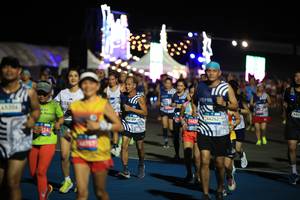 BIB: 
                            <button type="button" onclick="openModal(23806286)" class="btn btn-primary btn-sm float-right btn-popup" data-toggle="modal" data-target=".modal-high-quality">
                        <i class="fas fa-shopping-cart"></i> Add to Cart
                    </button>
                                            <button type="button" onclick="isThisMe(23806286, true)" class="btn btn-success btn-sm float-right btn-popup btn-isme hidden" data-toggle="tooltip" data-placement="bottom" title="นี่คือรูปของคุณใช่ไหม คลิกที่นี่เพื่อเอาเข้าอัลบั้ม">
                        <i class="fas fa-plus"></i> Add to album
                    </button>
                    <button type="button" onclick="isThisMe(23806286, false)" class="btn btn-warning btn-sm float-right btn-popup btn-isnotme hidden">
                        <i class="fas fa-ban"></i> Remove from album
                    </button>